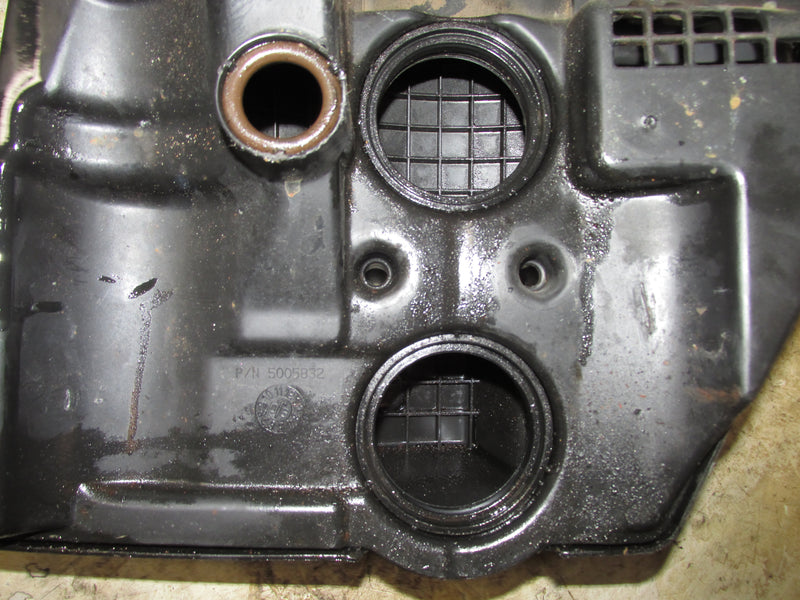 Evinrude Etec 115hp 2 Stroke Outboard Intake Silencer (5005832)