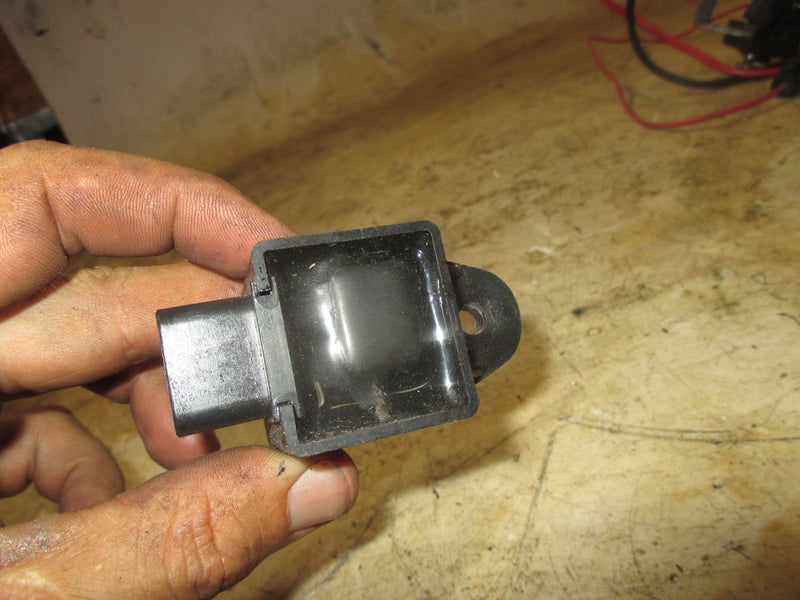 Yamaha/mercury 225hp 4 Stroke outboard electric relay (68V-81950-00)