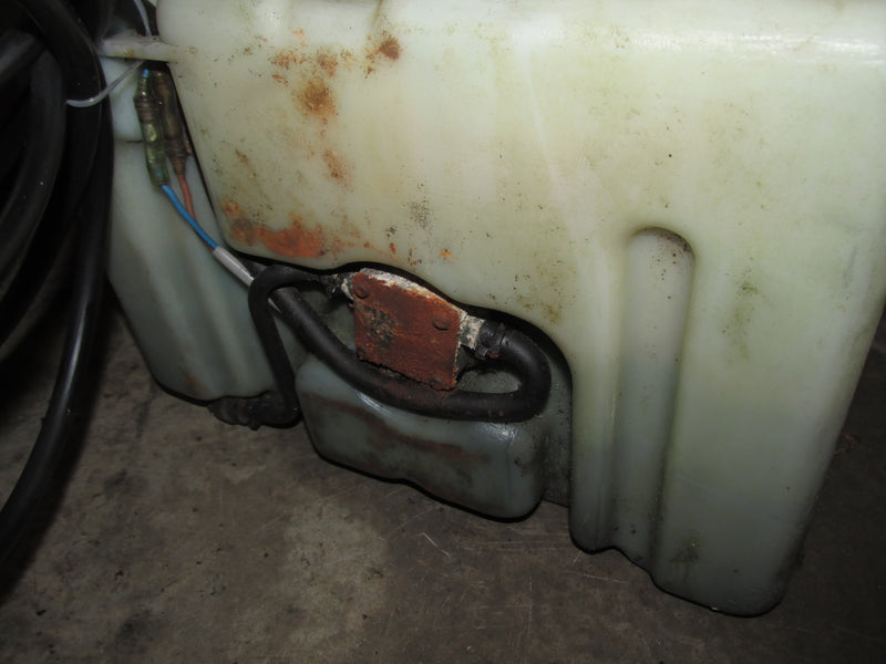 Yamaha Outboard 10.5L remote oil tank
