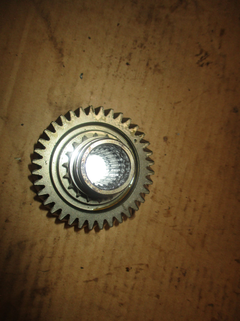 Suzuki DF140 4 stroke outboard driven gear (12732-90J00)