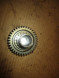 Load image into Gallery viewer, Suzuki DF140 4 stroke outboard driven gear (12732-90J00)
