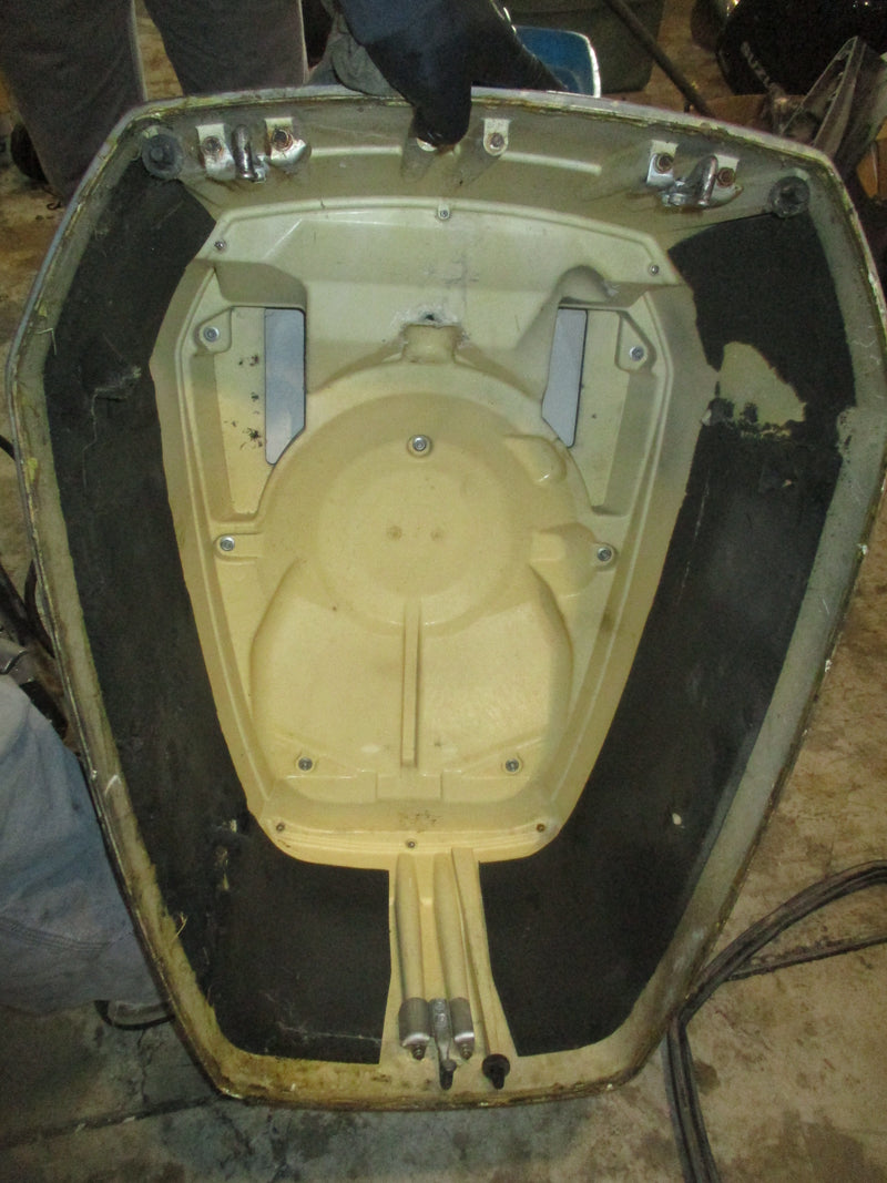 Yamaha OX66 225hp 2 stroke outboard Top Cowling