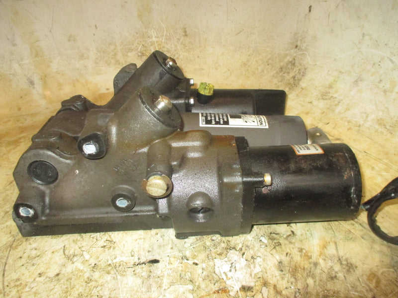 Mercury Optimax 3.0L 200hp 2 stroke outboard tilt trim unit