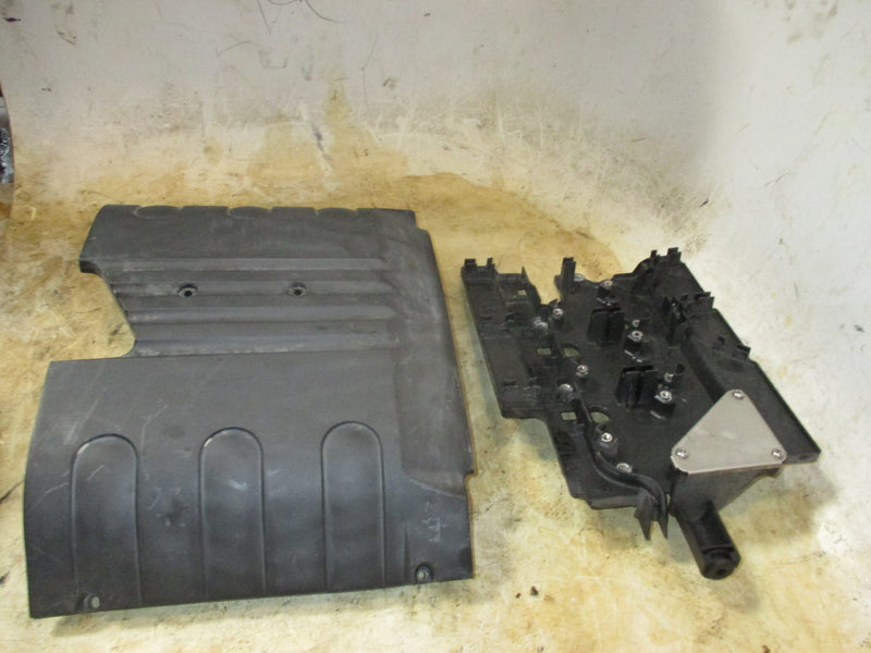 Yamaha/mercury 225hp 4 Stroke outboard ignition coil mounting plate/cover