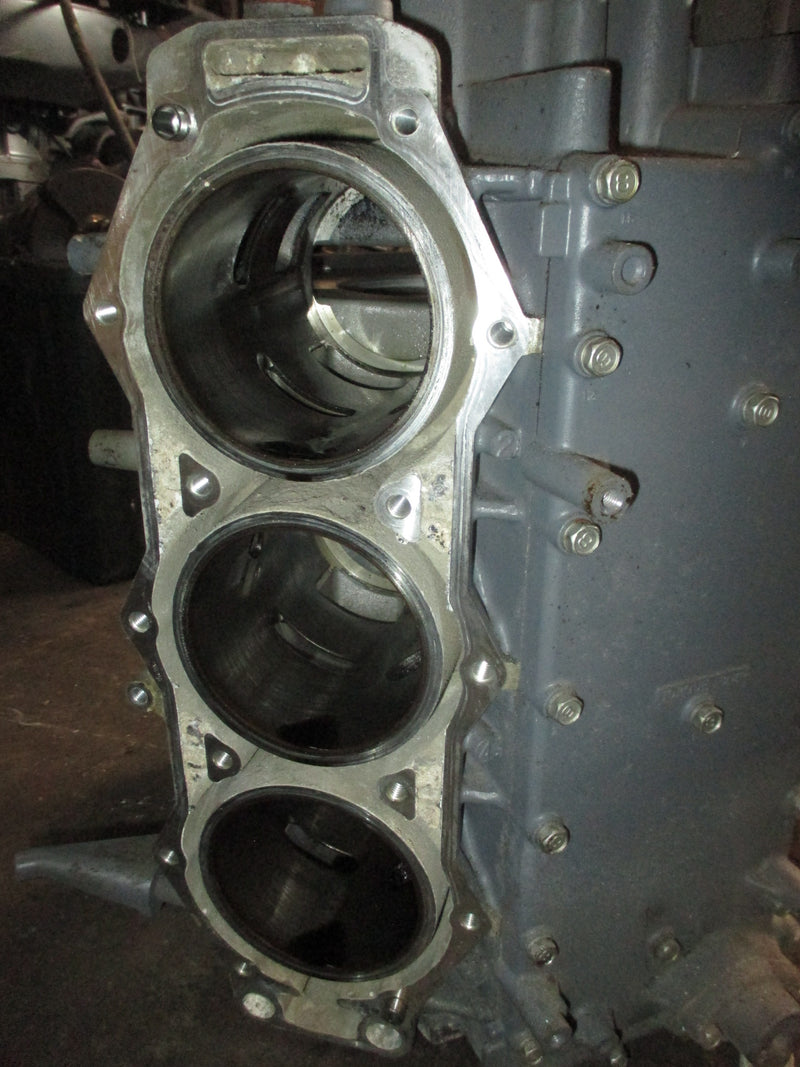 Yamaha 150hp 2 stroke outboard Crankcase Block