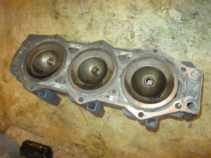 Yamaha 150hp 2 stroke outboard Port Cylinder Head (68F-00)