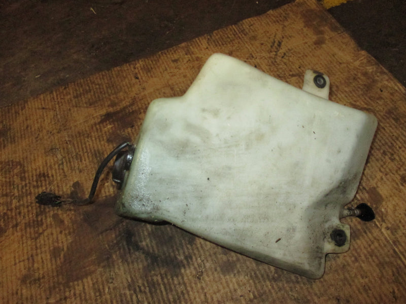 Suzuki DT65 65hp outboard oil tank and sensor (69110-94701)