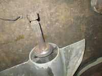 Load image into Gallery viewer, Evinrude 85hp outboard 20&quot; lower unit
