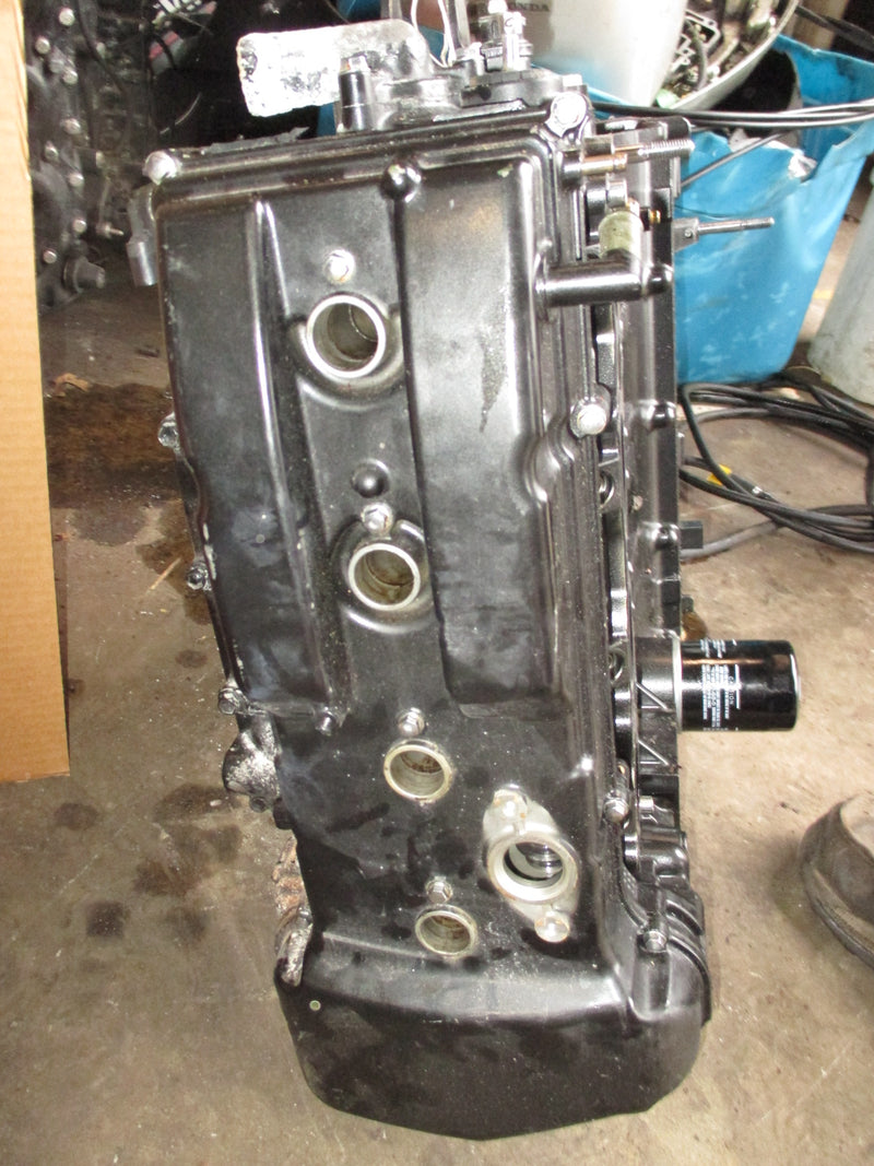 Suzuki DF90 90hp 4 stroke outboard crankcase powerhead