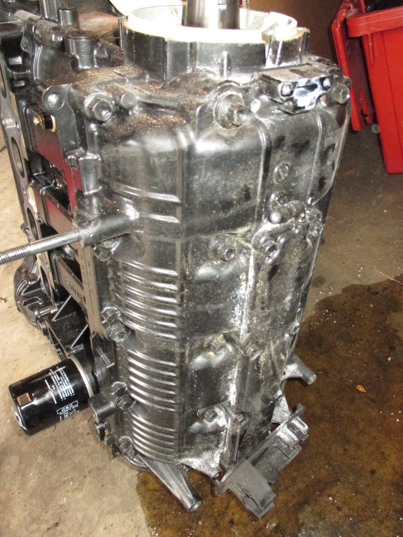 Suzuki DF90 90hp 4 stroke outboard crankcase powerhead