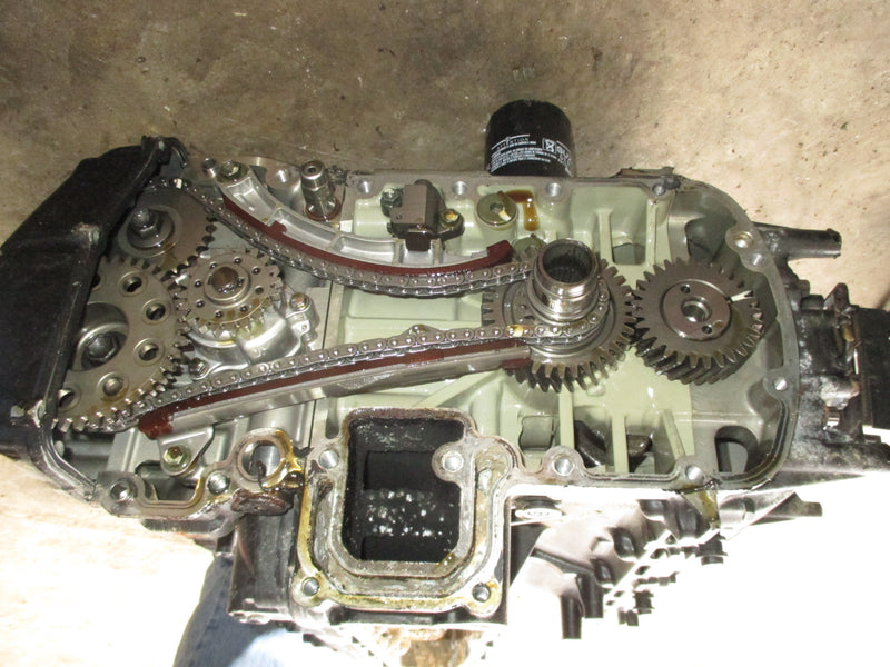 Suzuki DF90 90hp 4 stroke outboard crankcase powerhead