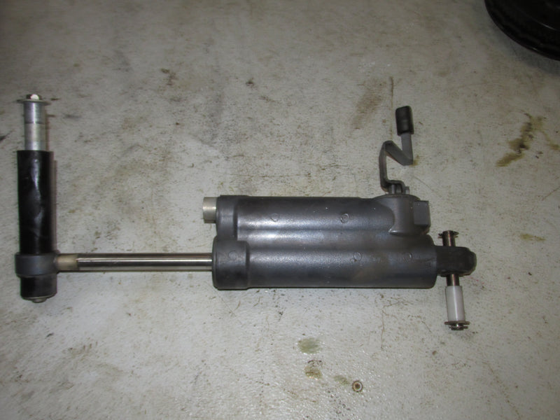 Yamaha 40hp 4 Stroke Outboard Tilt Trim Assist unit