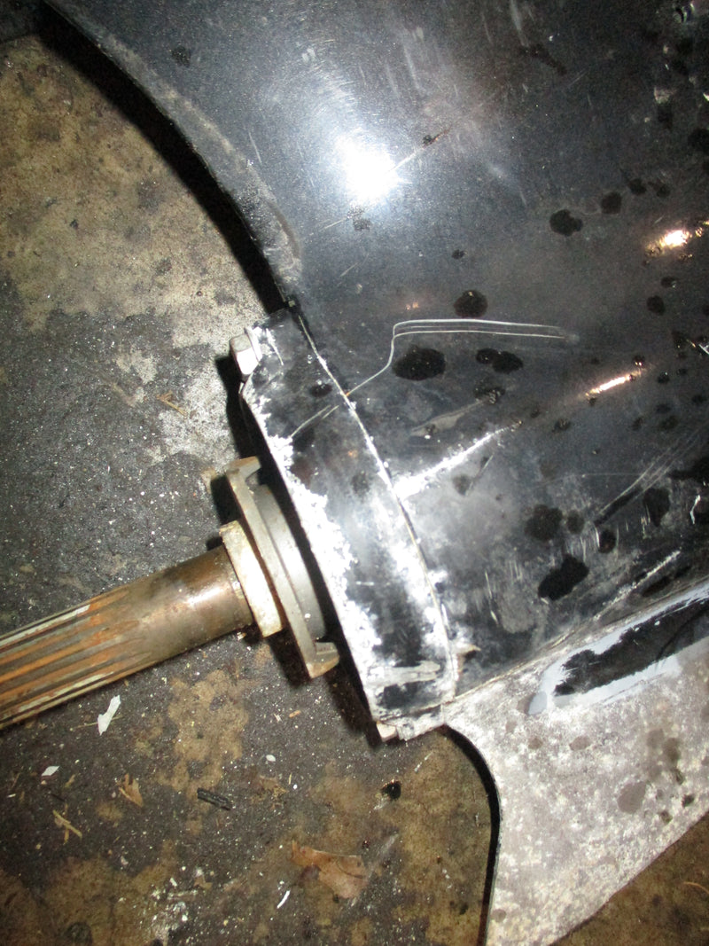 Suzuki DF140 outboard 25" lower unit READ DESCRIPTION