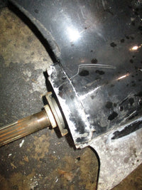 Load image into Gallery viewer, Suzuki DF140 outboard 25" lower unit READ DESCRIPTION
