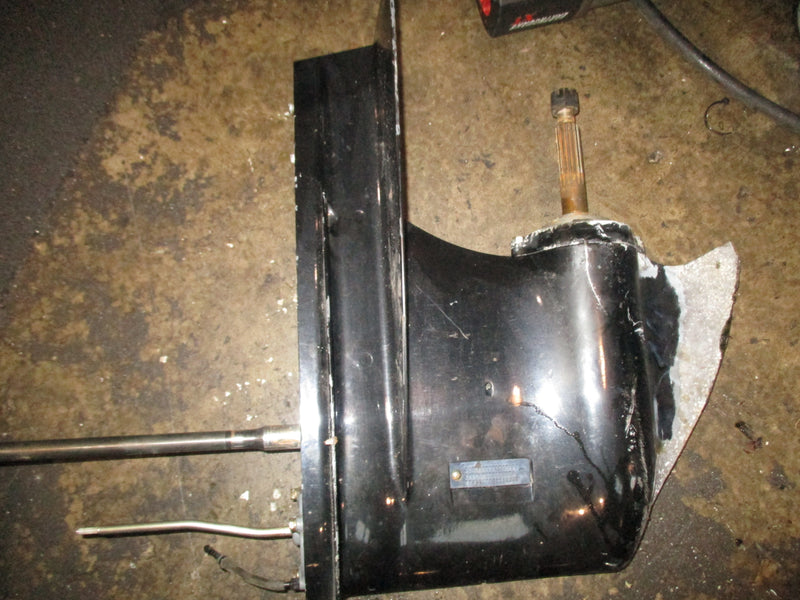 Suzuki DF140 outboard 25" lower unit READ DESCRIPTION