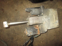 Load image into Gallery viewer, Mercury Optimax 3.0L 200hp 2 stroke outboard Tilt trim unit
