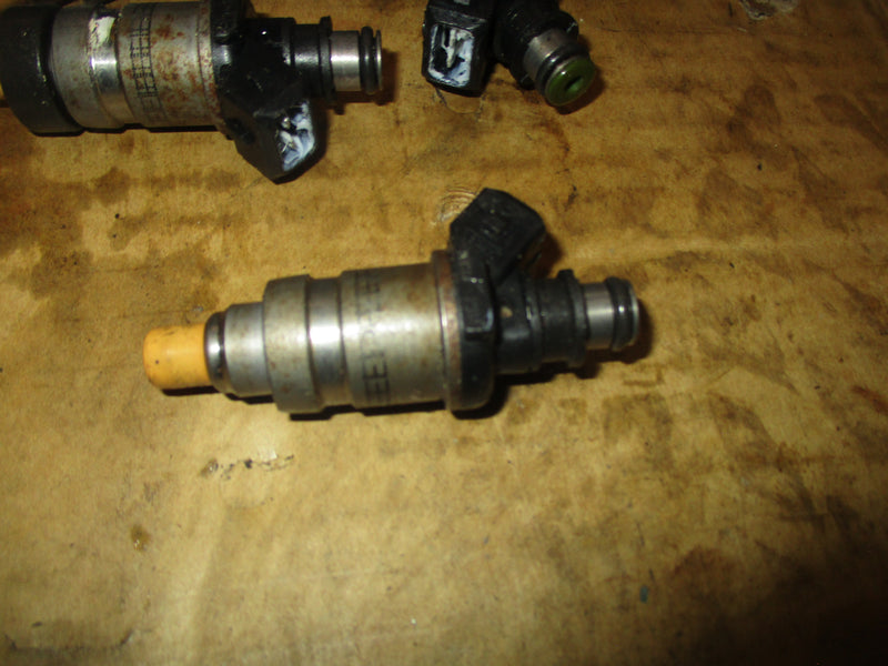 Yamaha OX66 225hp 2 stroke outboard Fuel injector set 65L-13938-00