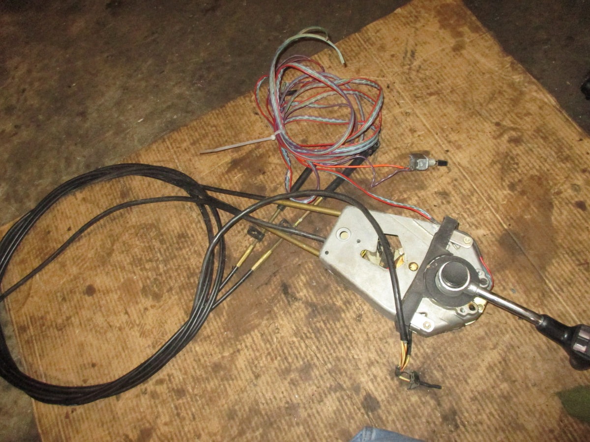 Mercury outboard top mount control box 18FT cables