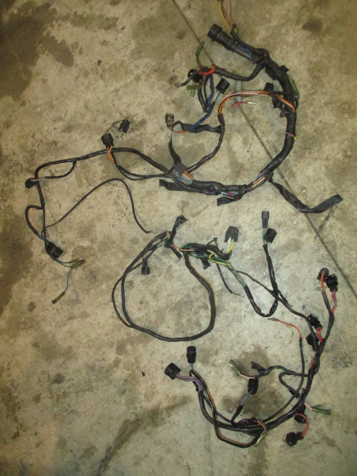 Yamaha OX66 225hp 2 stroke outboard Wiring harness 65L-82590-00