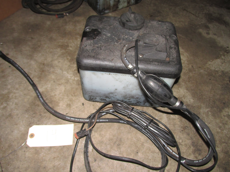 Johnson/Evinrude Outboard Single hose oil tank
