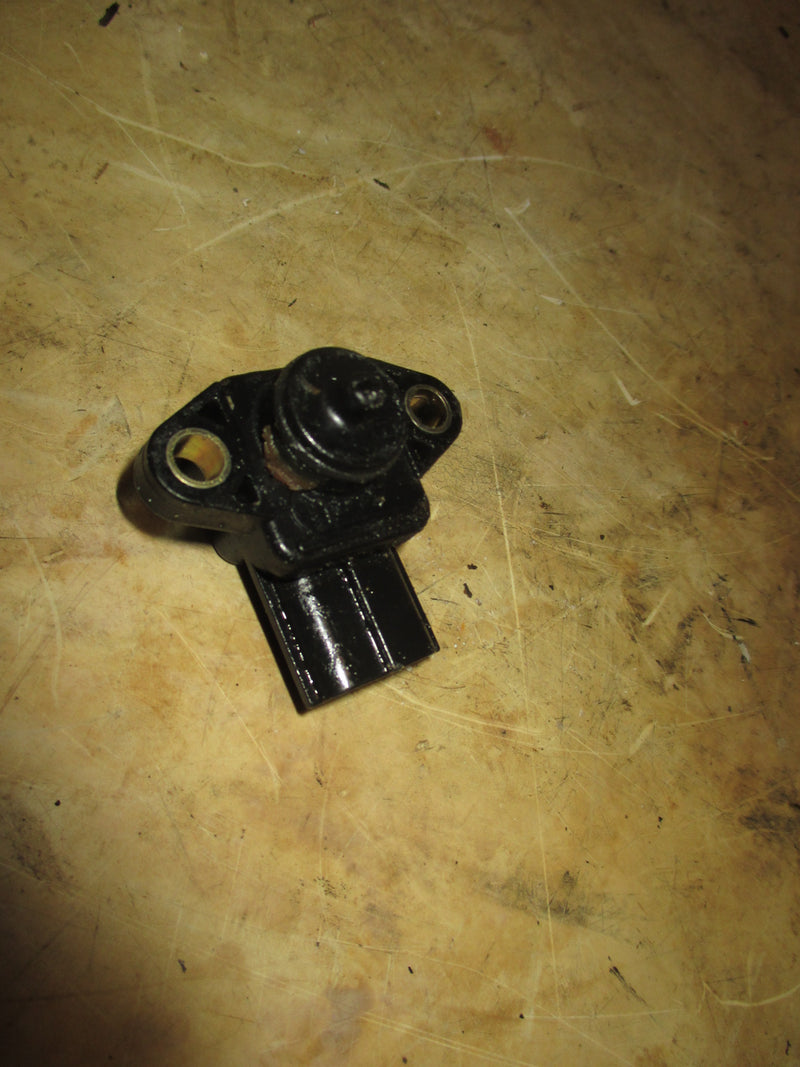 Suzuki DF90 90hp 4 stroke outboard map sensor (18590-72F21)