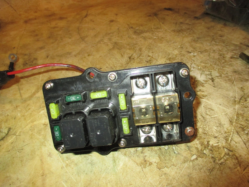 Yamaha 150hp 2 stroke outboard Fuse Box (68F-82170-01-00)