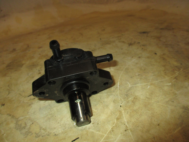 Suzuki DF90 90hp 4 stroke outboard fuel pump (15100-90J10)