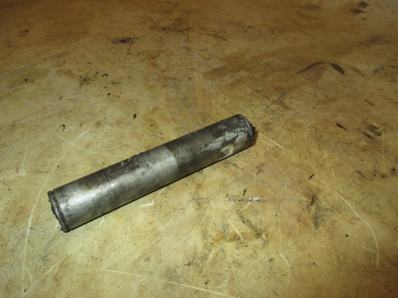 Suzuki DF90 90hp 4 stroke outboard trim pin (48321-90J00)