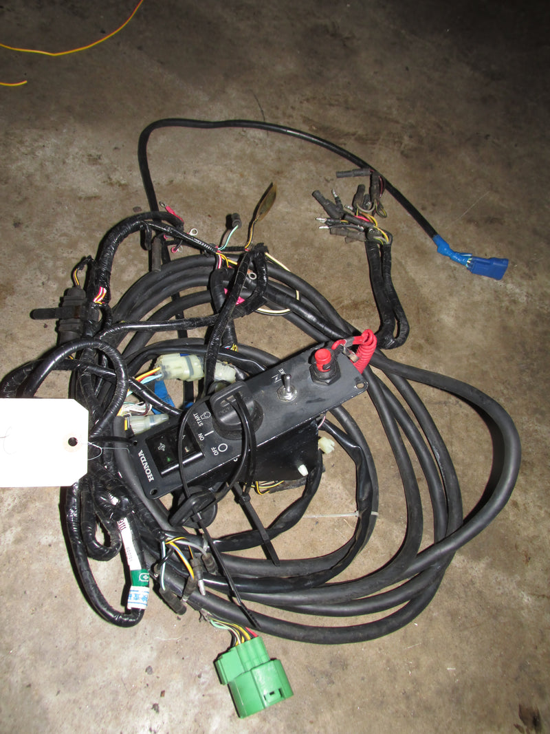 Honda Outboard 20FT green plug rigging harness