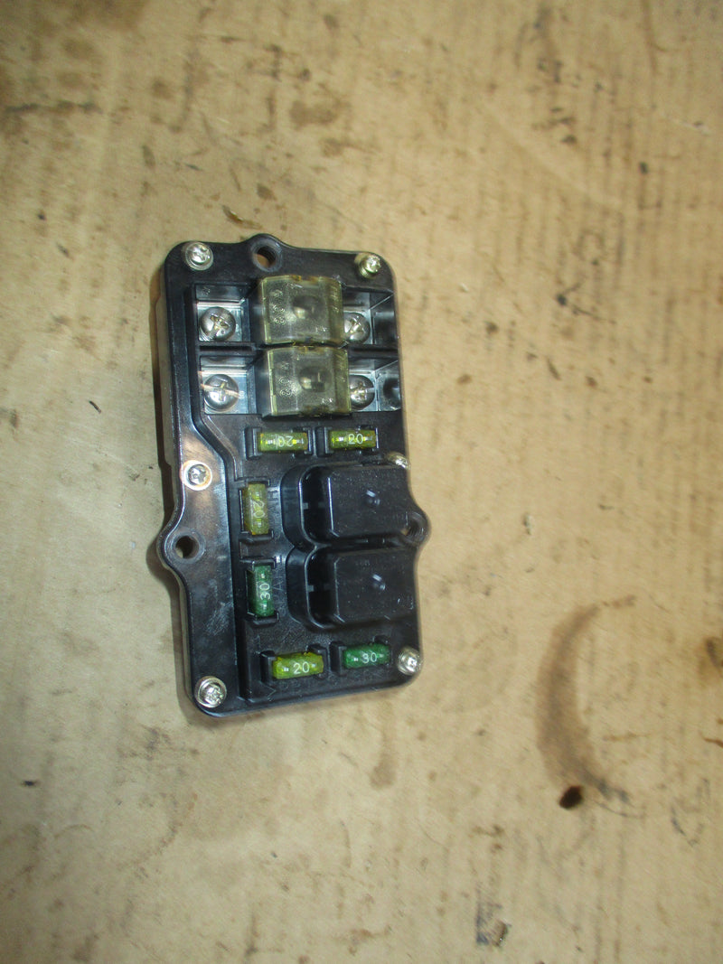 Yamaha 200hp HPDI 2 stroke outboard fuse box (68F-82170-01-00)