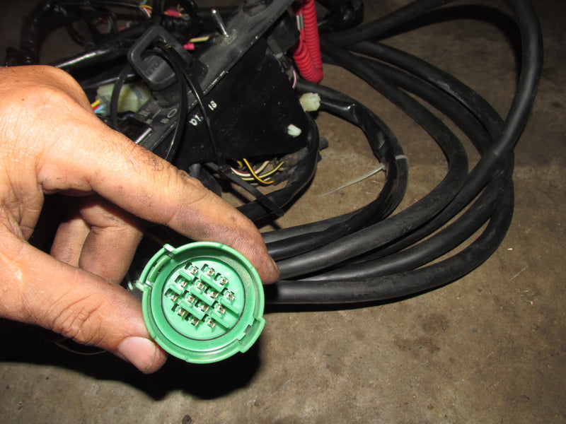 Honda Outboard 20FT green plug rigging harness
