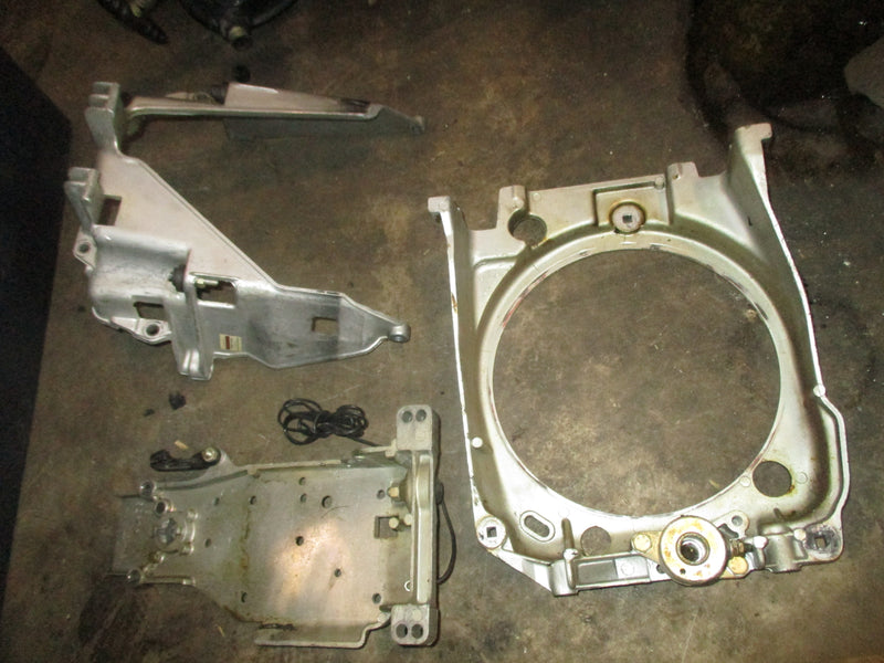 Mercury 65hp 2 stroke outboard bracket set (47271/52635/52740)