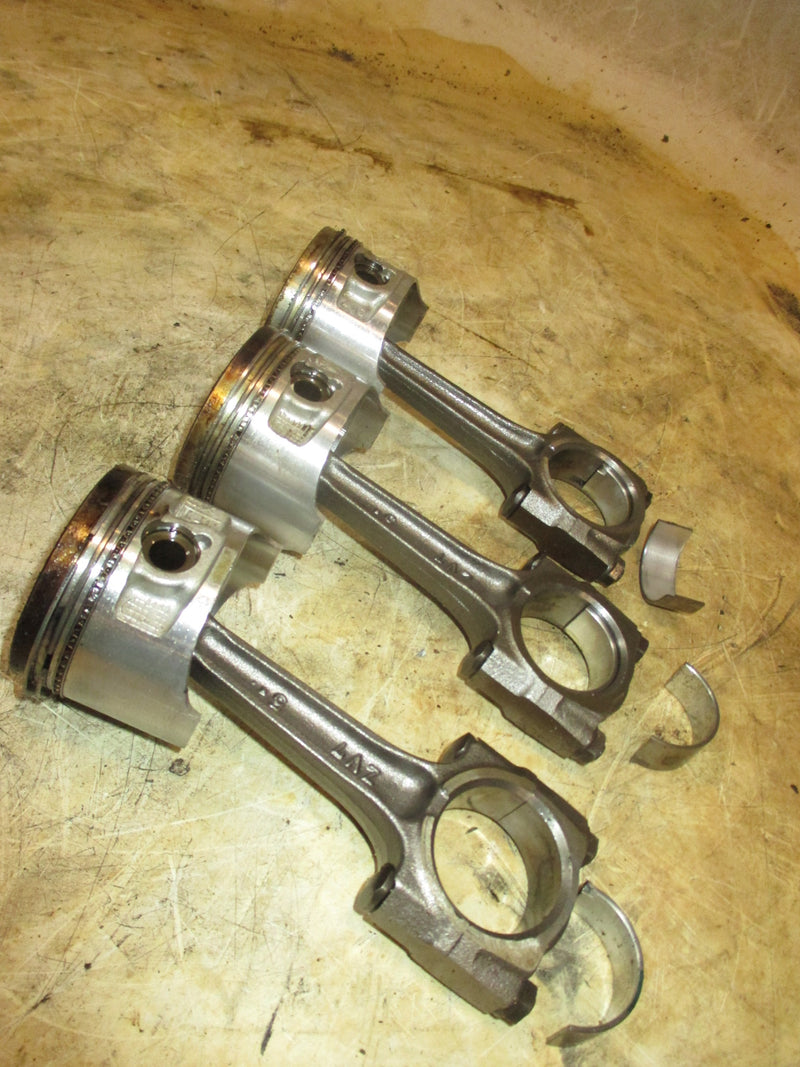 Honda BF25A 25hp outboard piston and rod set
