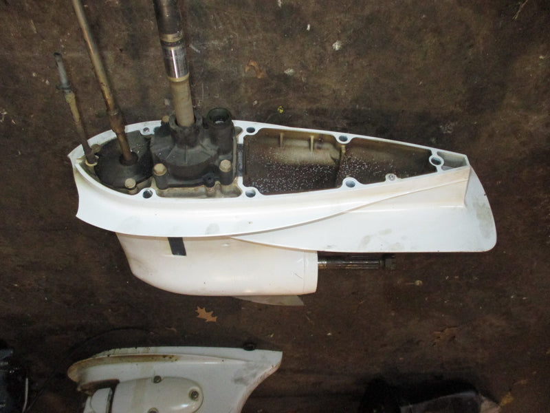 Suzuki DF140A 140hp outboard 25" lower unit