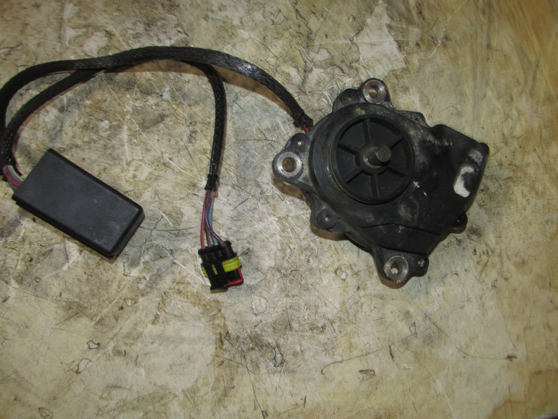Evinrude Etec 115hp 2 Stroke Outboard Exhaust Actuator (586904)