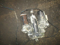 Load image into Gallery viewer, Johnson 110hp outboard tilt trim unit
