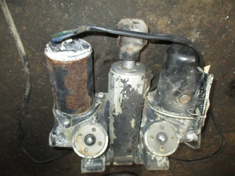 Johnson 110hp outboard tilt trim unit