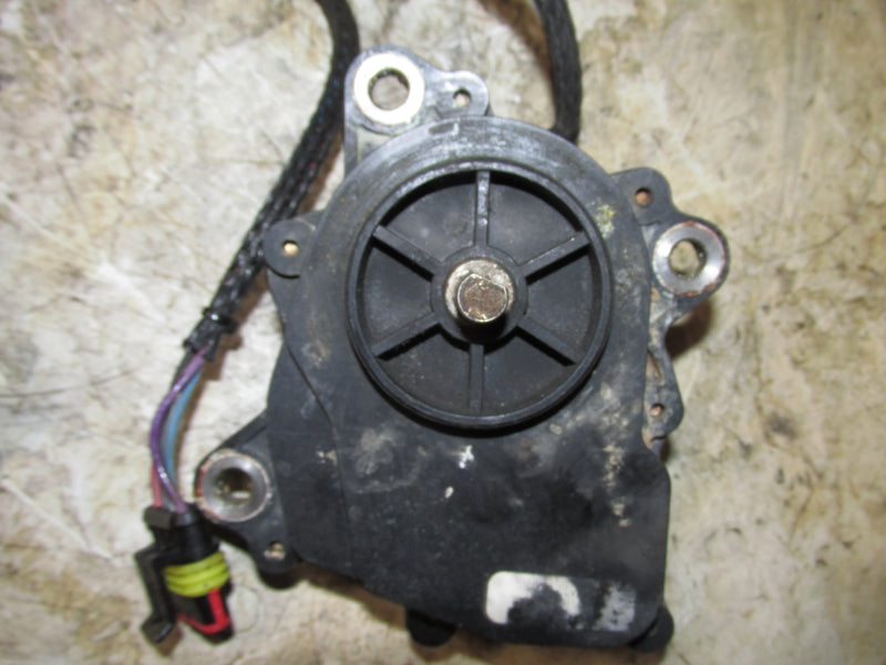Evinrude Etec 115hp 2 Stroke Outboard Exhaust Actuator (586904)