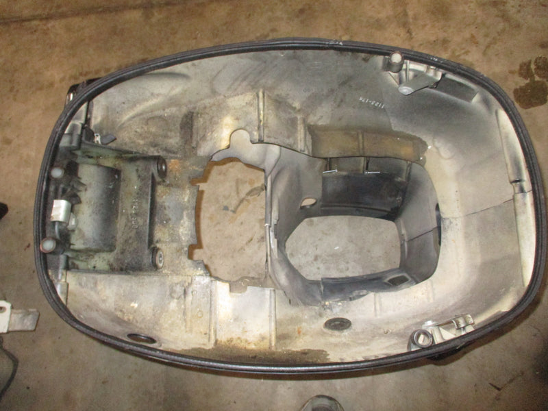 Suzuki DF115 outboard side cover set (61820-90J01)
