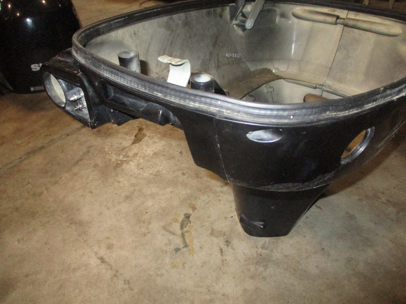 Suzuki DF115 outboard side cover set (61820-90J01)