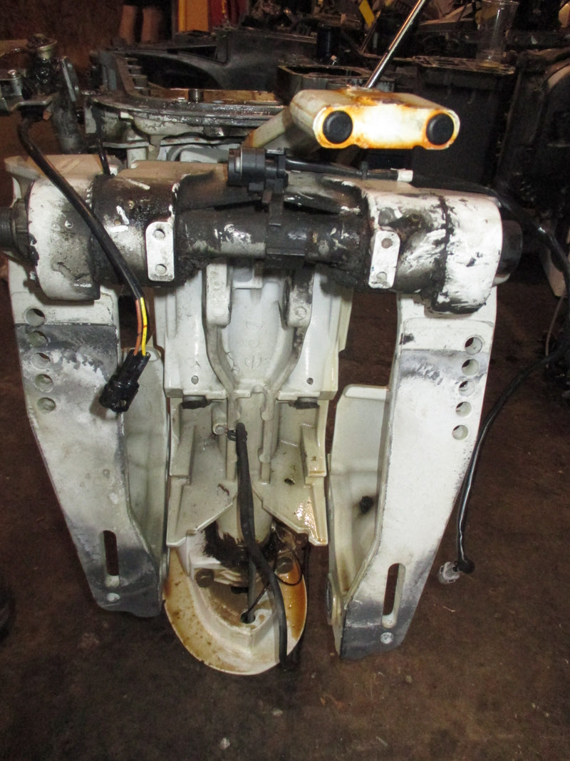 Suzuki DF140A 140hp outboard 25" midsection