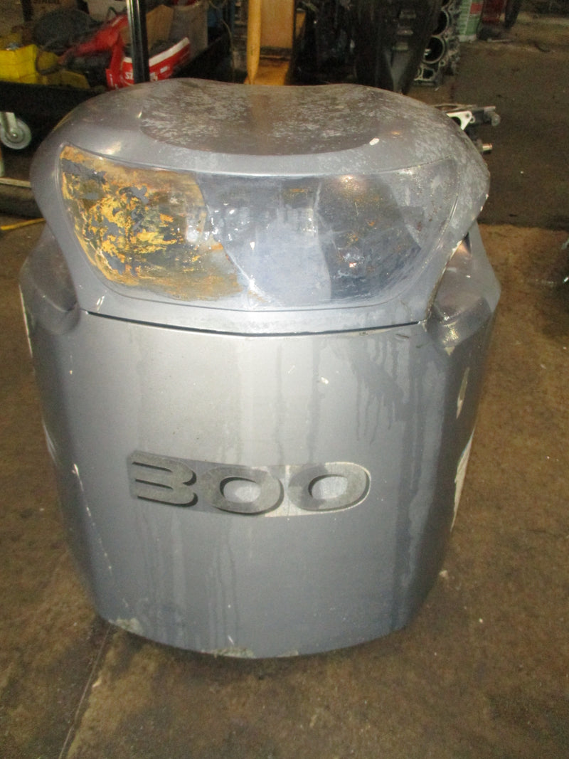 Yamaha 300hp HPDI outboard top cowling
