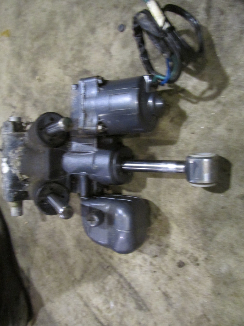 Yamaha SWS II 200hp 2 Stroke Outboard Tilt Trim Unit (67H-43800-00-4D)
