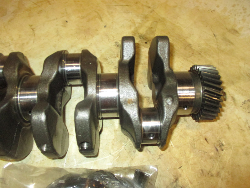Suzuki DF115A 115hp 4 stroke outboard crankshaft (12220-92J00)