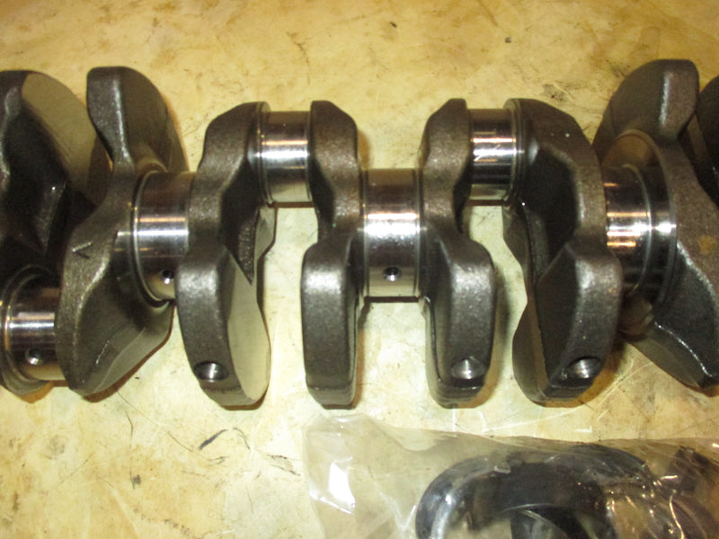 Suzuki DF115A 115hp 4 stroke outboard crankshaft (12220-92J00)