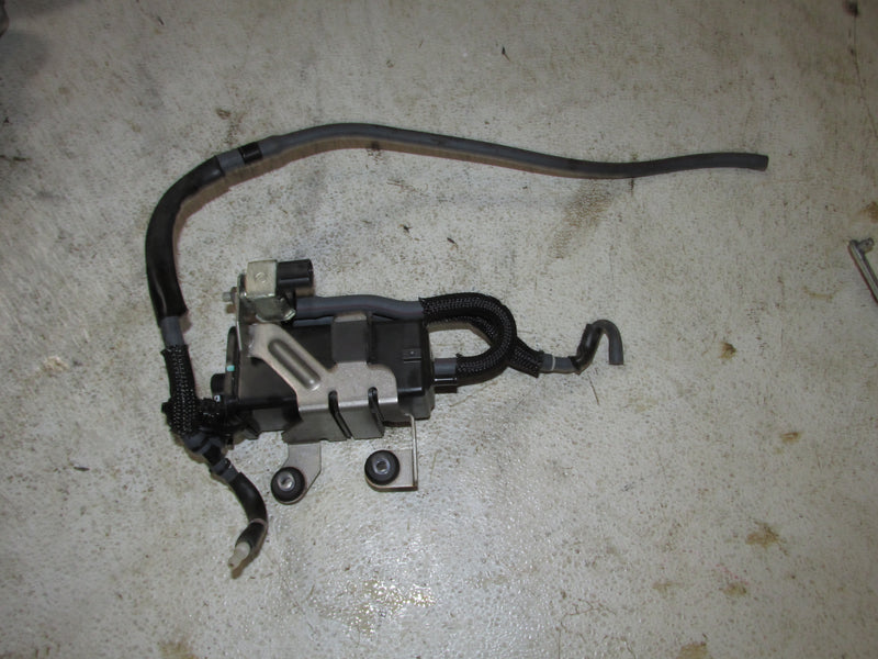 Yamaha 115hp 4 Stroke Outboard Air canister/Solenoid valve (6C5-86120-00)