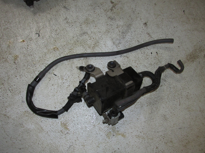 Yamaha 115hp 4 Stroke Outboard Air canister/Solenoid valve (6C5-86120-00)