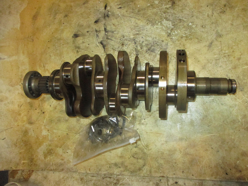 Yamaha 4.2L 300hp 4 stroke outboard Crankshaft (6CB-11410-00-00)