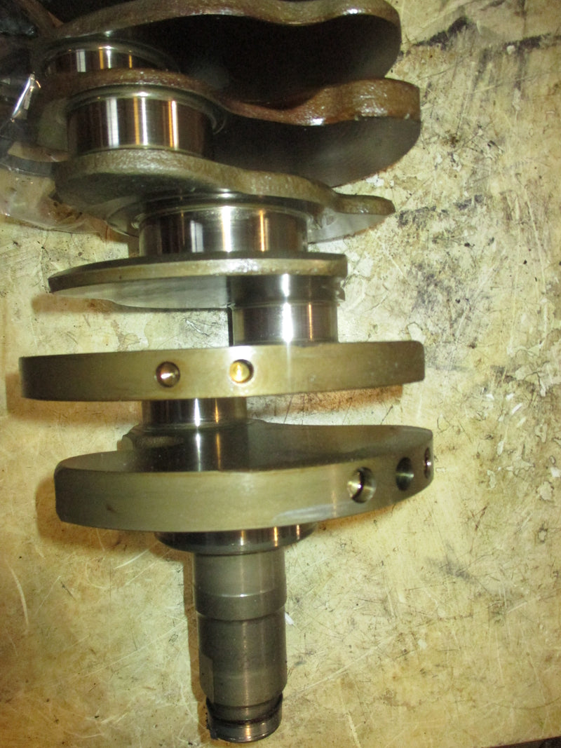 Yamaha 4.2L 300hp 4 stroke outboard Crankshaft (6CB-11410-00-00)