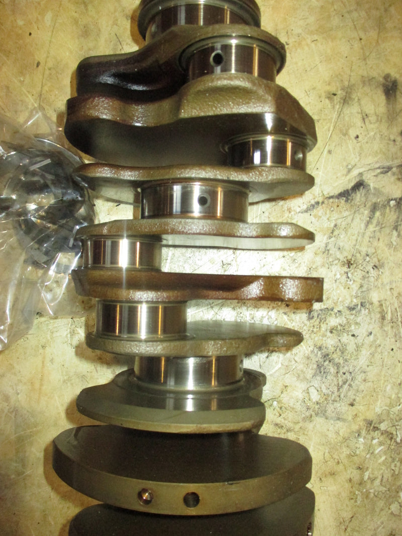 Yamaha 4.2L 300hp 4 stroke outboard Crankshaft (6CB-11410-00-00)